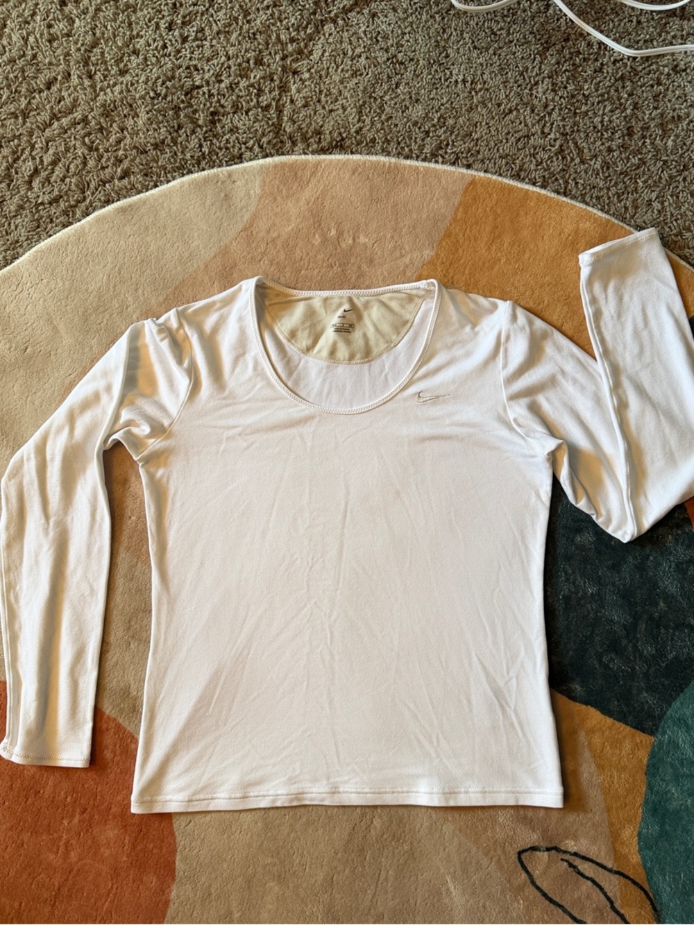 Nike White Dri Fit long sleeve. Wmn’s small.